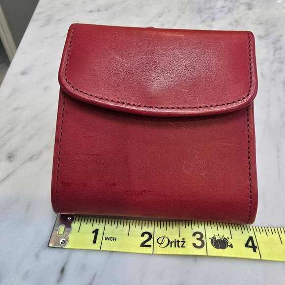 Vintage Coach Leather Compact NWT wallet with Kiss Lock Coin - Picture 1 of 9